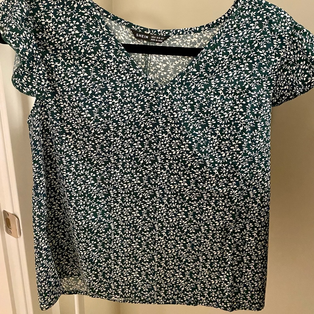 SHEIN Green Floral Blouse